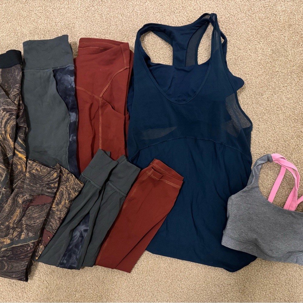 Lululemon Set with Tank, Sports Bra, 2 leggings, and joggers - size 4